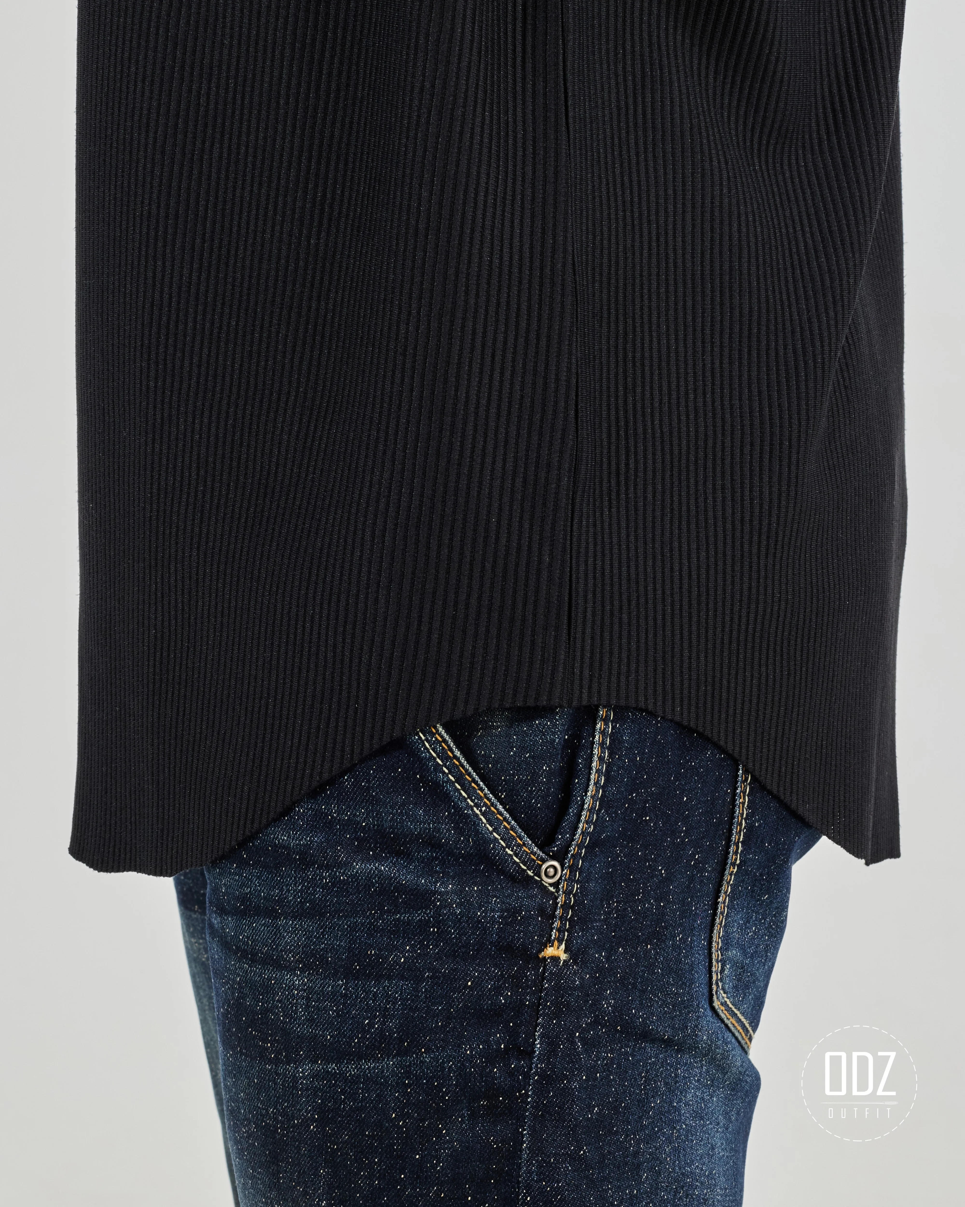 Bamboo Strips Curved T-shirt