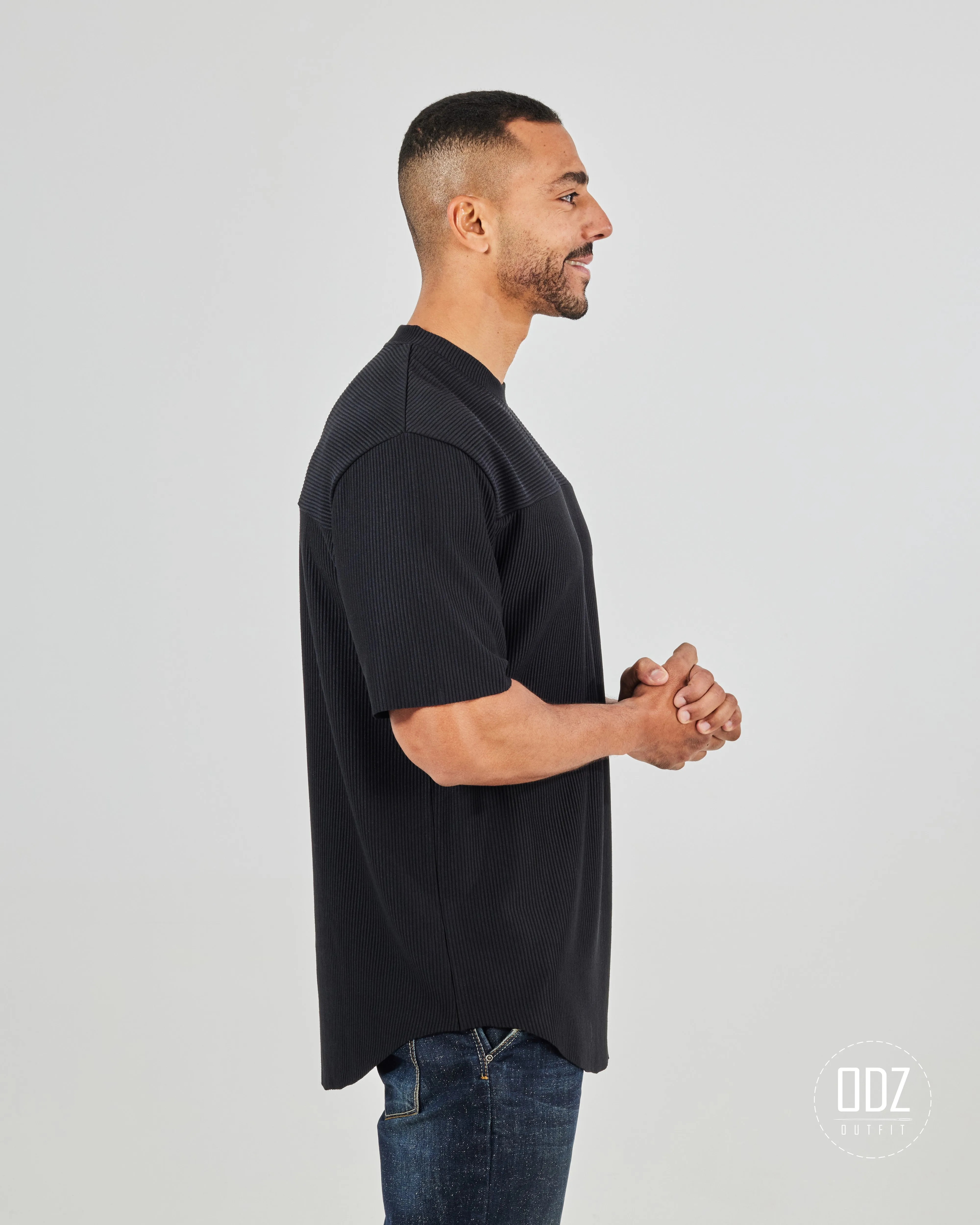 Bamboo Strips Curved T-shirt