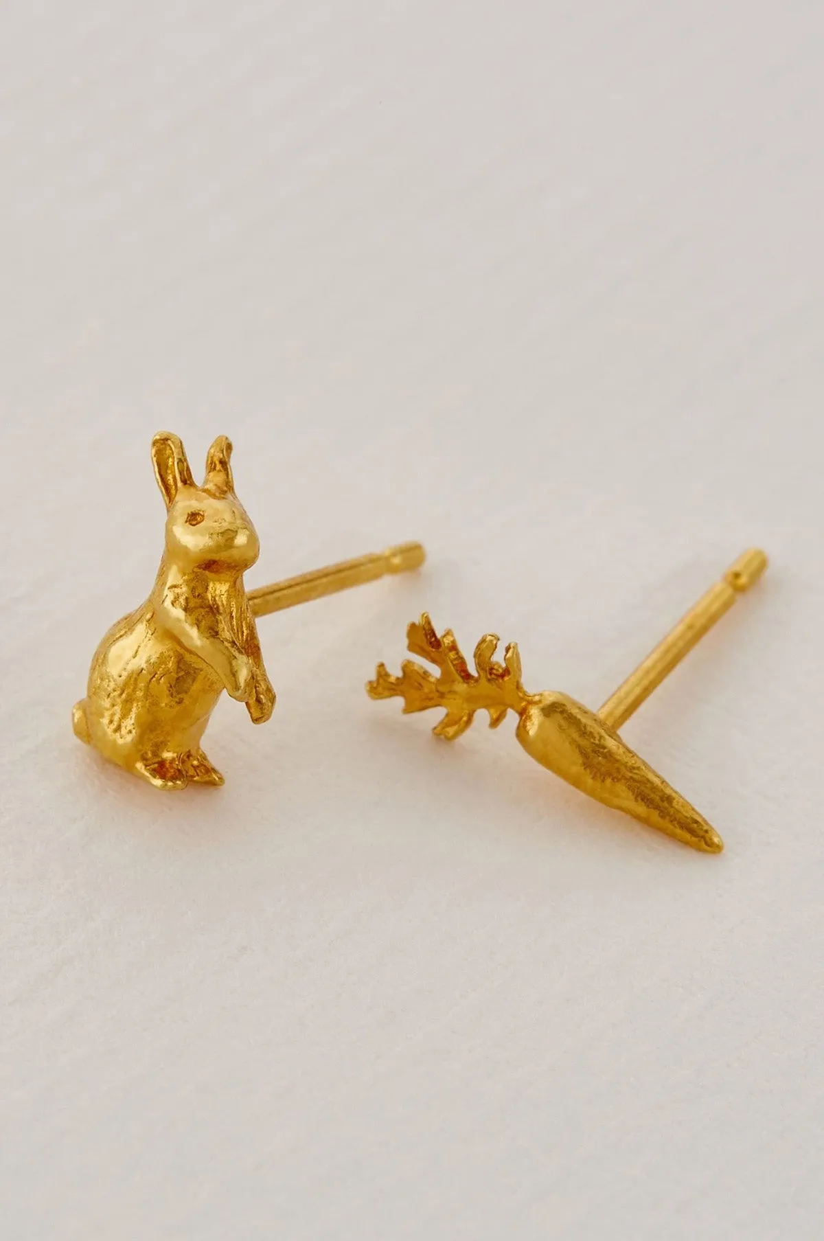 Rabbit & Carrot Asymmetric Earrings Gold